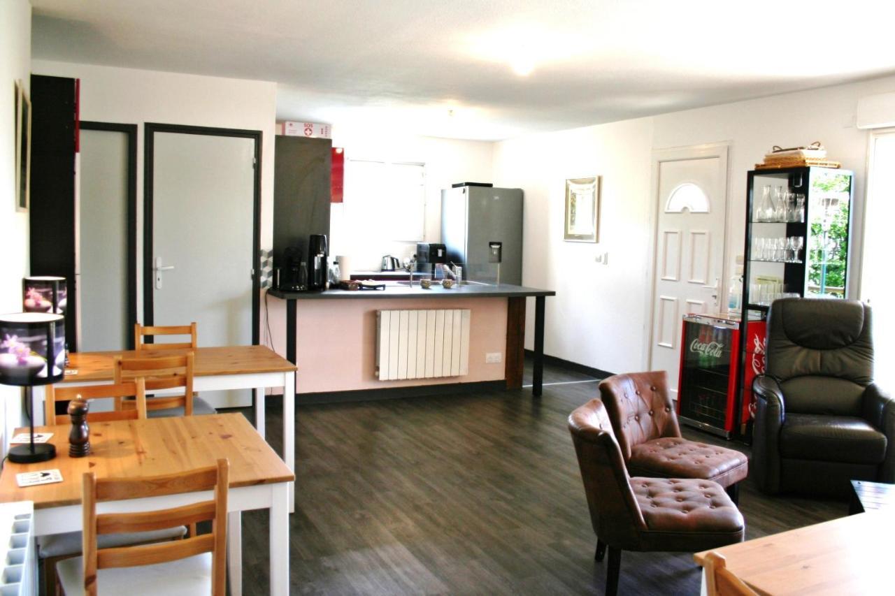 Chazelles  Bonabri Vacances - Chambres D'Hotes מראה חיצוני תמונה